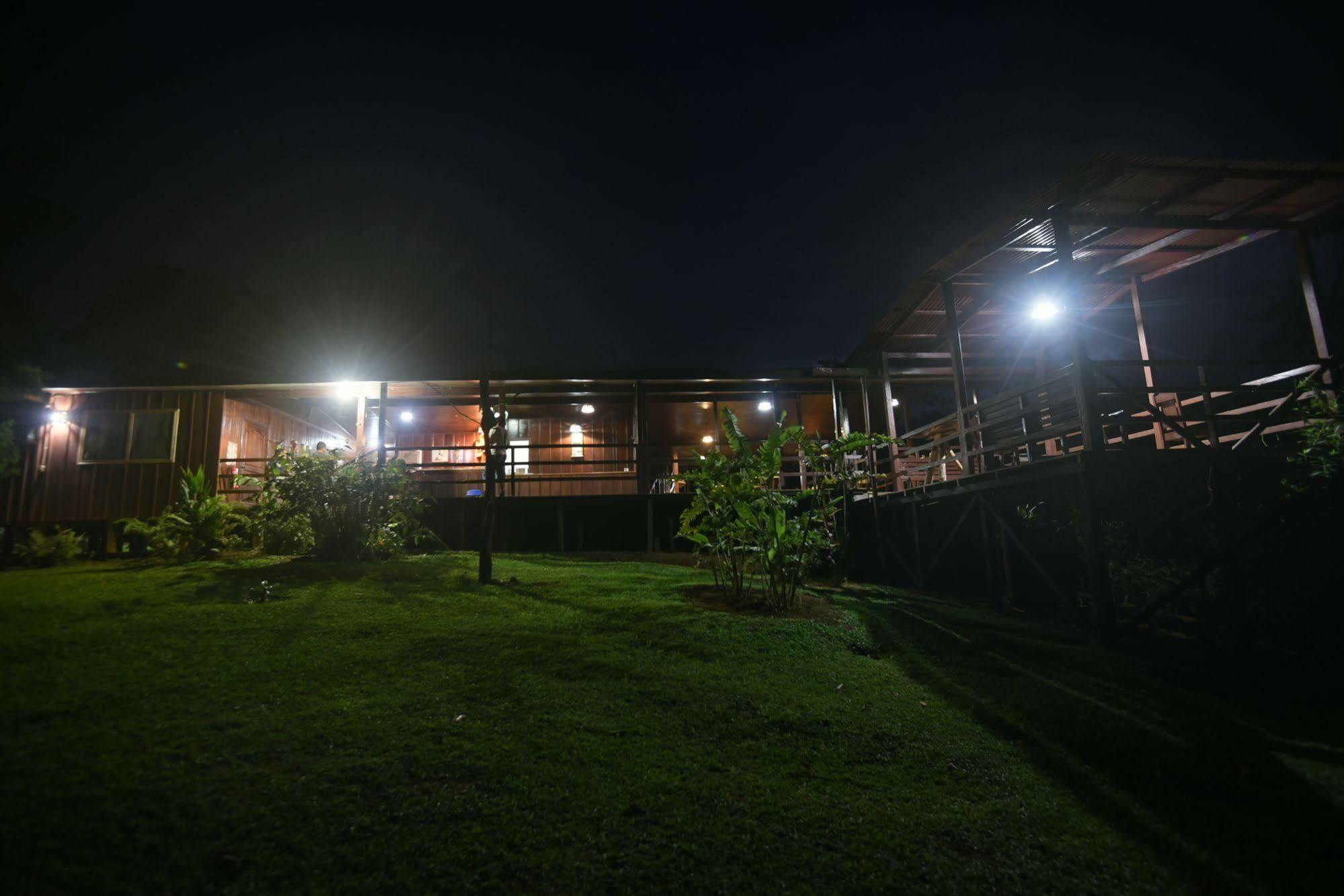 La Laguna Del Lagarto Eco-Lodge Pital  エクステリア 写真